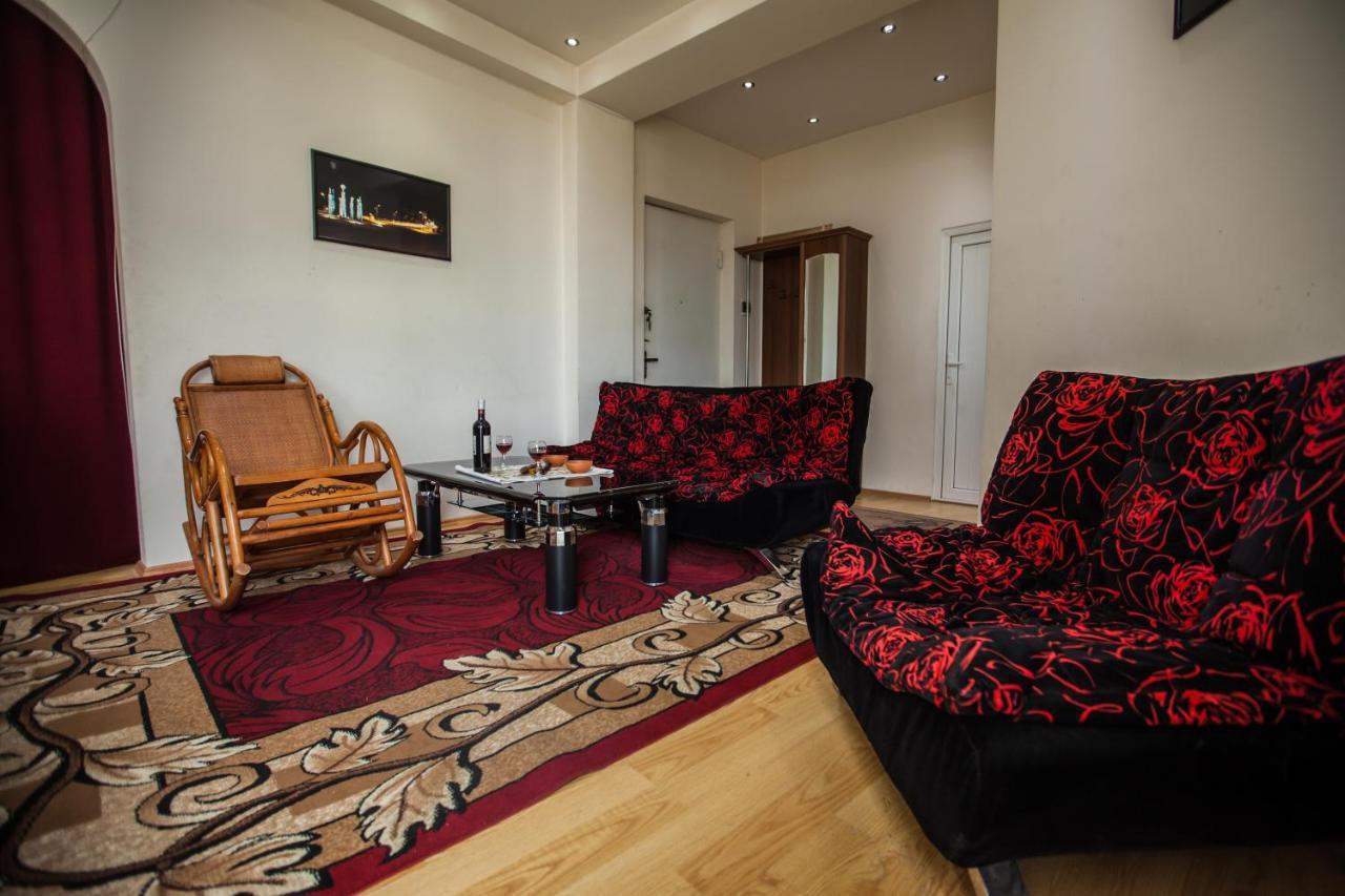 Sunny Apartments. Tbilisi. 300 Aragveli Kültér fotó